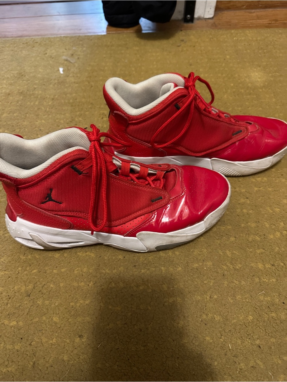 Nike Kids' Red and White Mid-Top Sneakers
